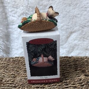 Vintage Hallmark KEEPSAKE Cat Ornament Collector's Series Cat Naps 3rd In Series